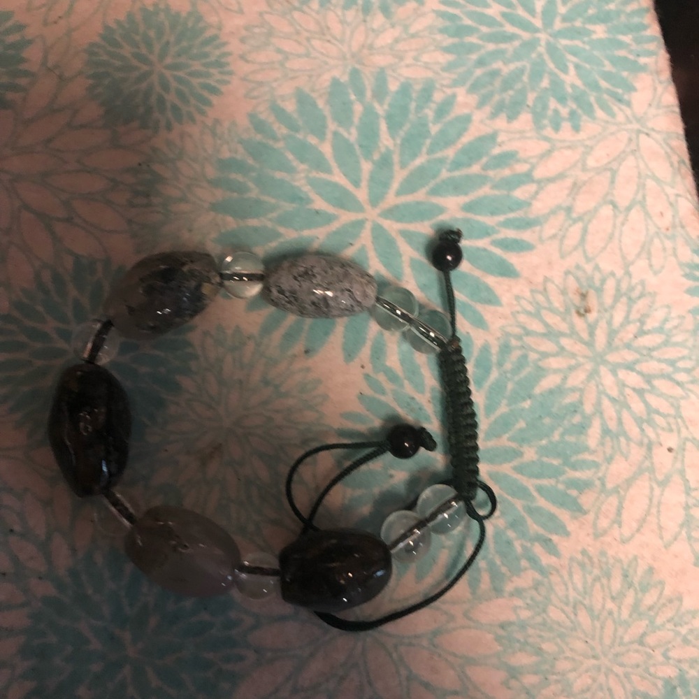 Moss Agate and clear Quartz Bracelet- 539 $25 or $20 w/offer